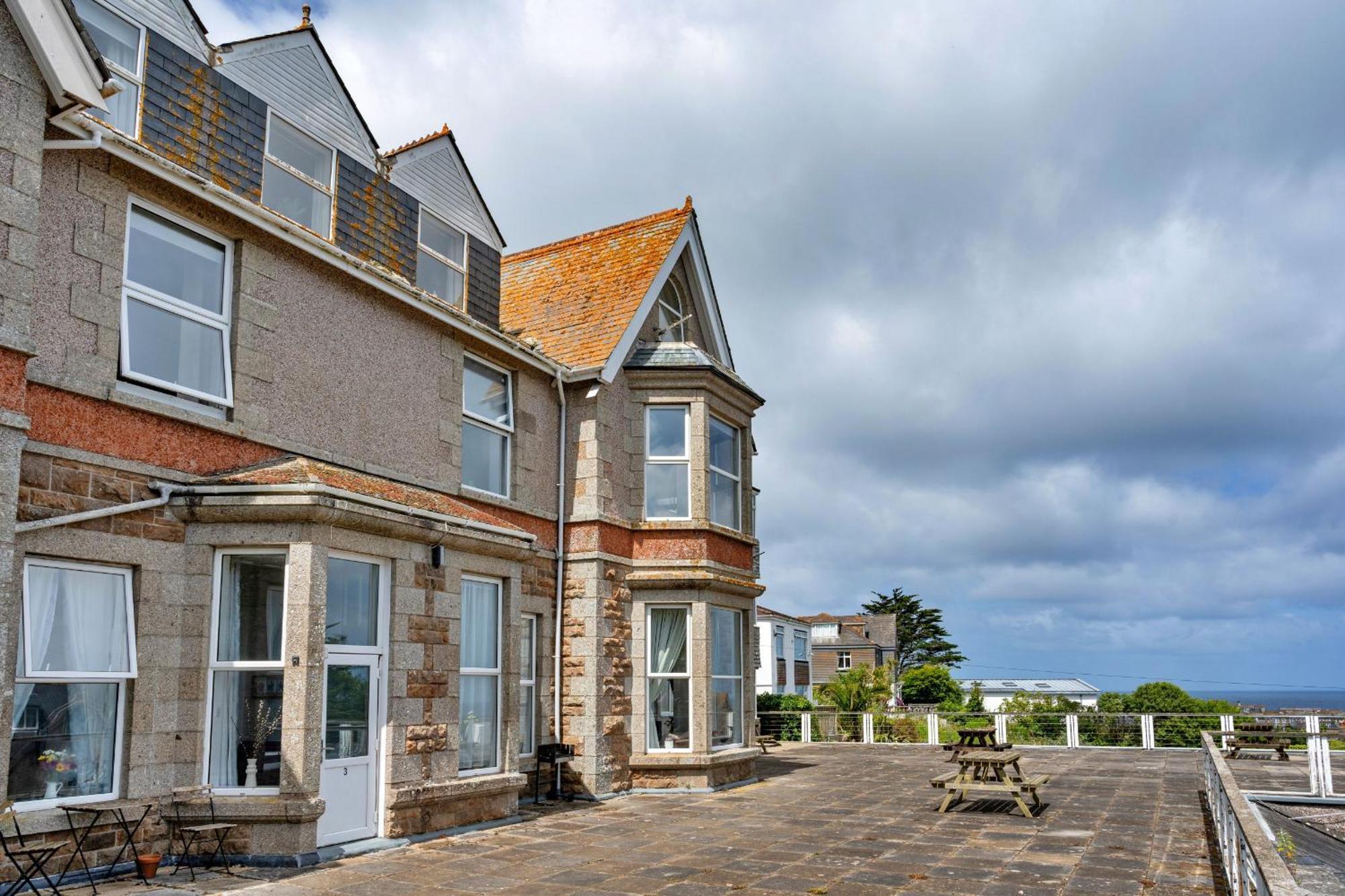 Finest Retreats - No 11 Porthminster Apartment St Ives  Exterior photo